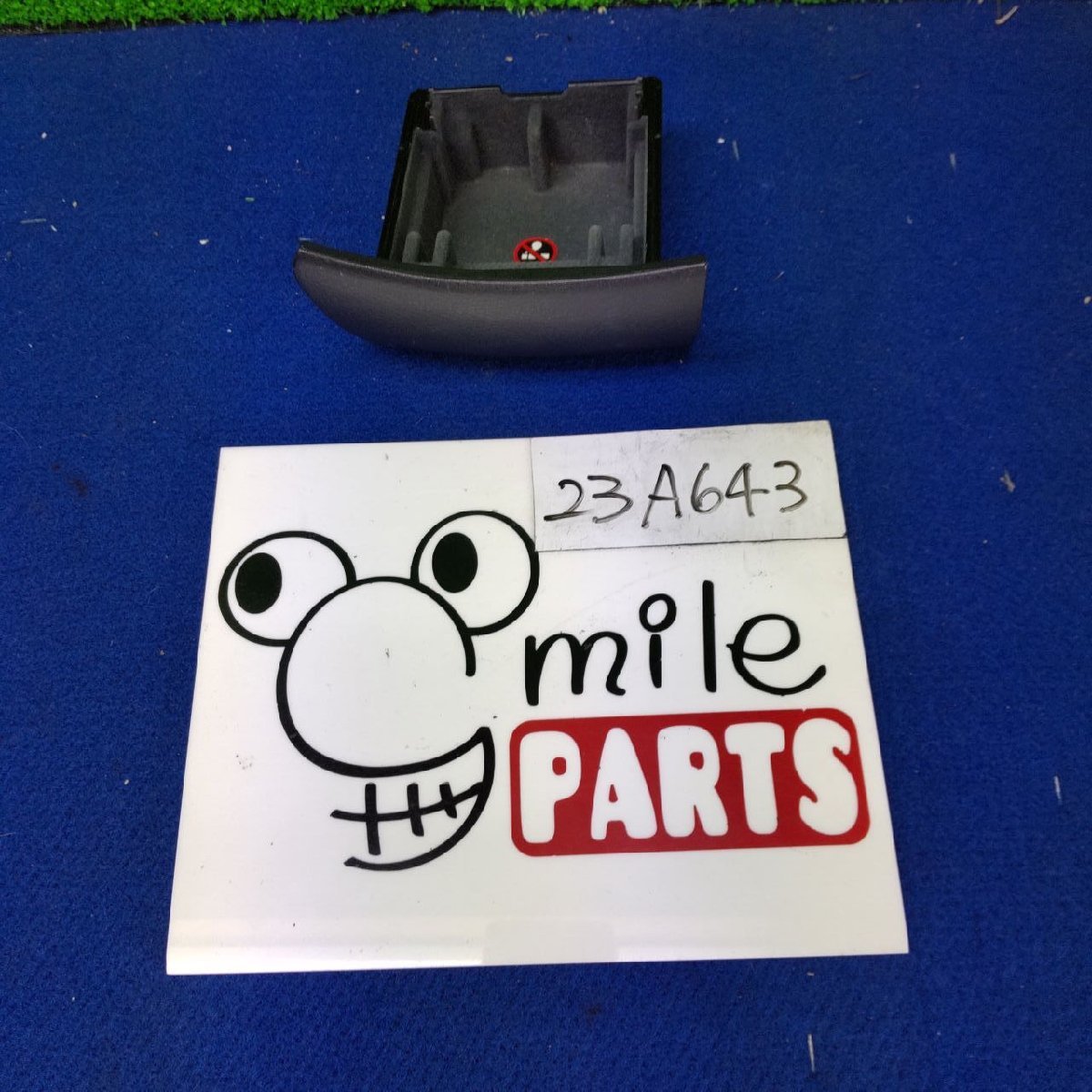 L650S ミラジーノ 純正 灰皿(禁煙タイプ) 1A4-4-6/23A643*同梱不可拍卖