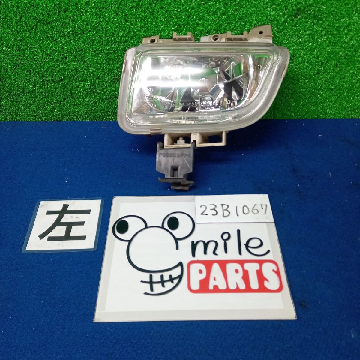 LWEW MPV 純正 左フォグランプ 1A6-2-4/23B1067*同梱不可拍卖