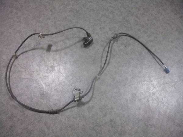 セルボHG21Sリア左ホイルセンサー 左リアABSセンサー車速リヤ パルス スズキ純正ホイール センサー部品取り車あります!拍卖