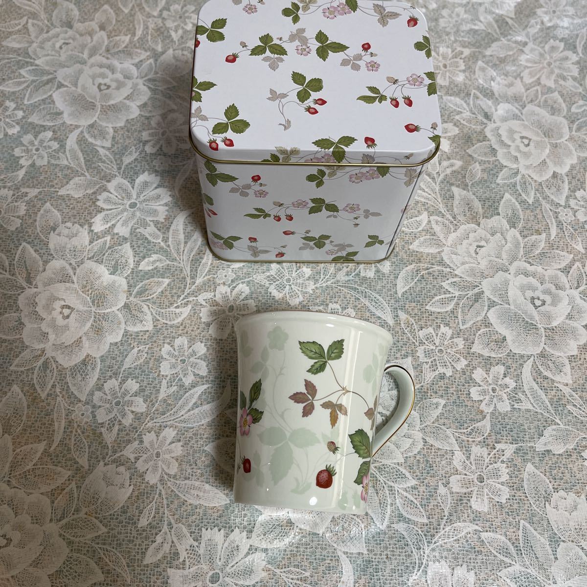 新品 マグカップ WEDGWOOD ウェッジウッドワイルドストロベリー ウェッジウッド拍卖