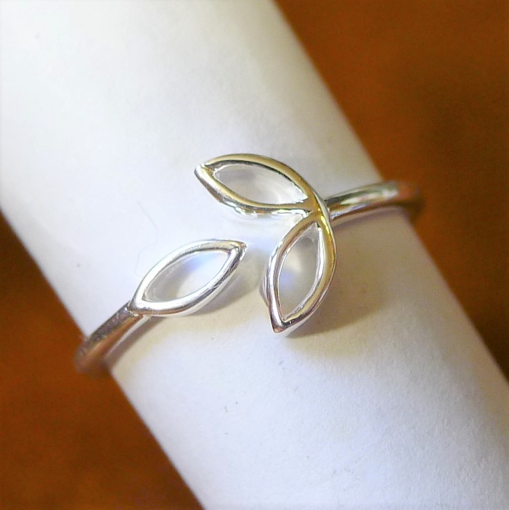 SR2241 指輪シルバー925刻リング 13号 シンプル リーフ 送料無料拍卖