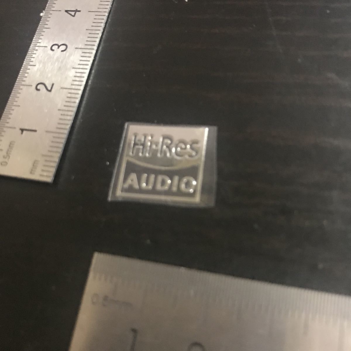 Hi-Res AUDIO 銀シルバー15mm x 16mm @2137+拍卖