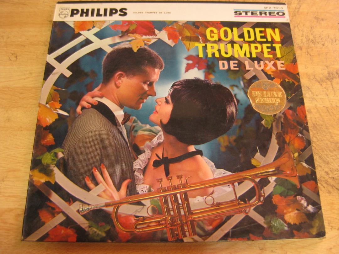 2360【LPレコード】ゴールデン・トランペット・デラックス拍卖