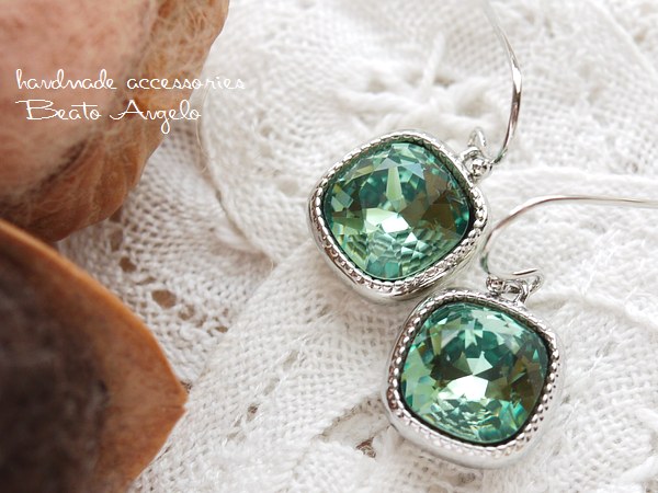 ◇◇+angelo+スワロフスキー 4470のピアス(p-010)エリナイト S 一粒 グリーン拍卖