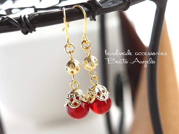 ◆+angelo+天然石赤メノウと透かし玉のピアス(p-109)G 6mm 高品質 レッド チタン 樹脂 イヤリング拍卖