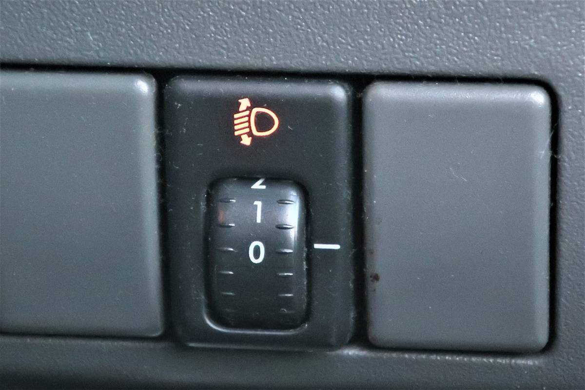 H19 DBA-RN1 ステラ カスタム STELLA EN07 2WD CVT 純正 ヘッドライト レベライザー スイッチ / 137727km拍卖