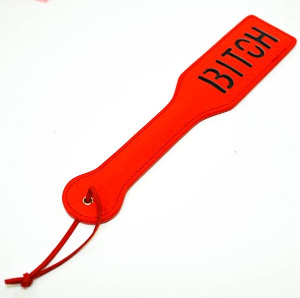 鞭 皮 むち 演劇 本格 ムチ 武器 赤英字 用具 ペット スズ コスプレ 女王様 奴隷拍卖