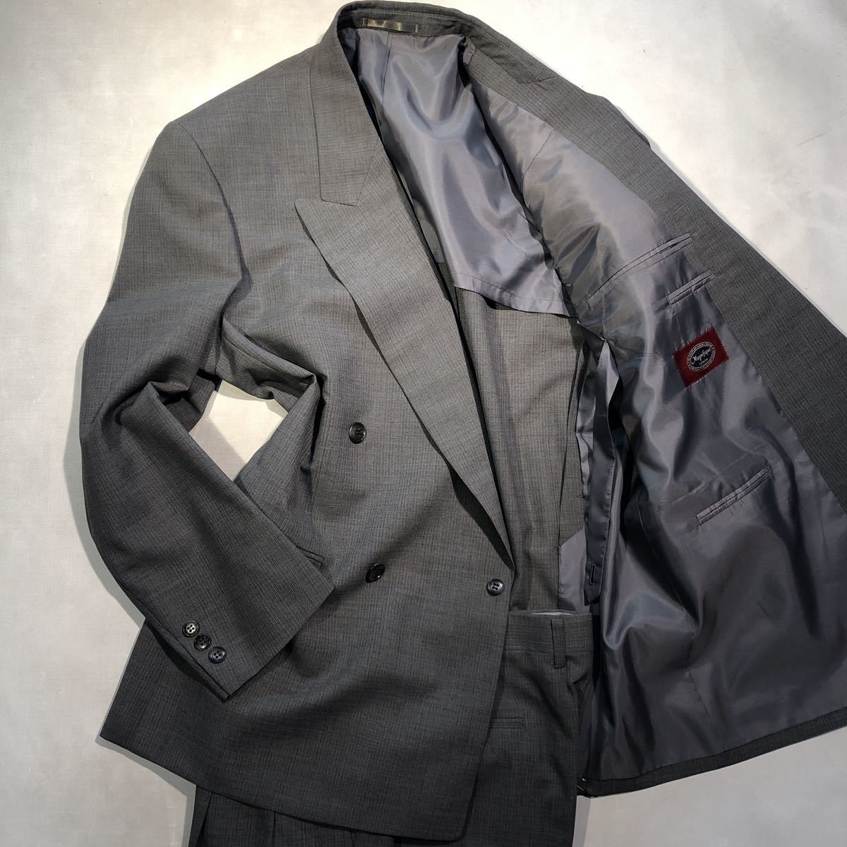 新品【サイズA5 M★超軽量ソフトスーツ】4Bダブルスーツ グレー系 セットアップ 背抜き サイドベンツ 2タック 背広 ビジネススーツメンズ拍卖