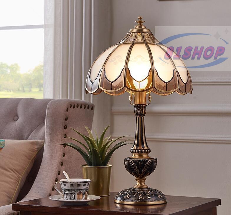 「81SHOP」 ステンドランプ ステンドグラス アンティーク ヒマワリ花柄 レトロな雰囲気がおしゃれ ティファニー 銅製デスクライト照明拍卖