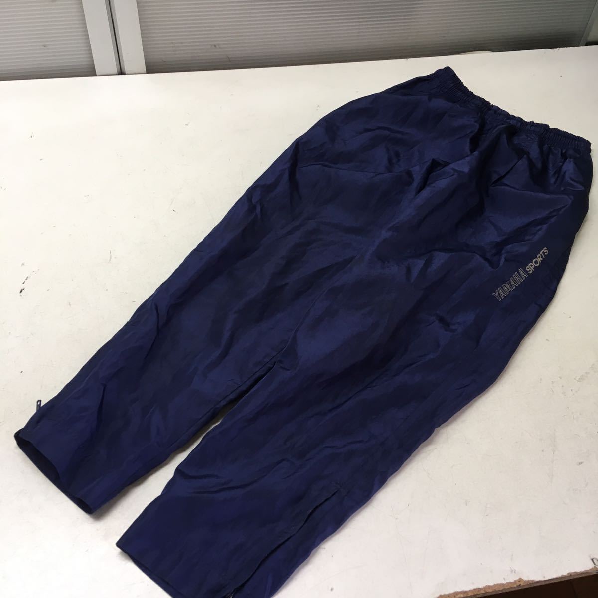 送料無料★YAMAHA ヤマハ★ナイロンパンツ ウィンドブレーカー★レディースMサイズ★ネイビー#50330sjj39拍卖