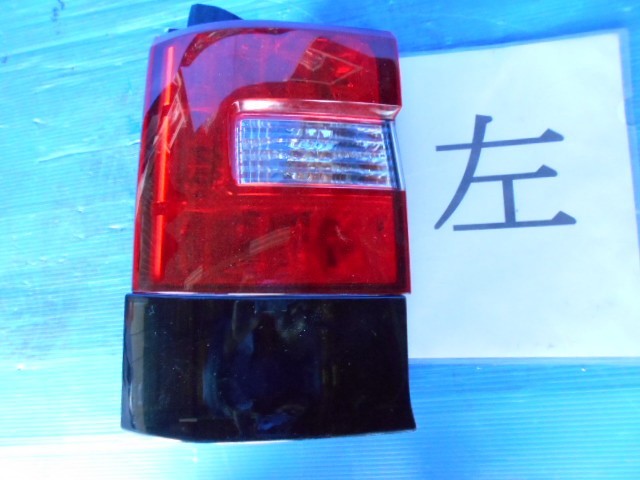 903069 三菱 デリカD:5 CV2W テールランプ左拍卖