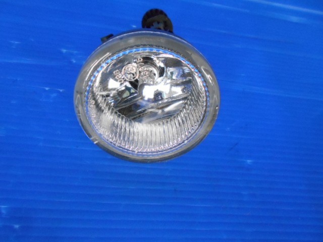 903055 ダイハツ ムーヴ LA100S フォグランプ左拍卖