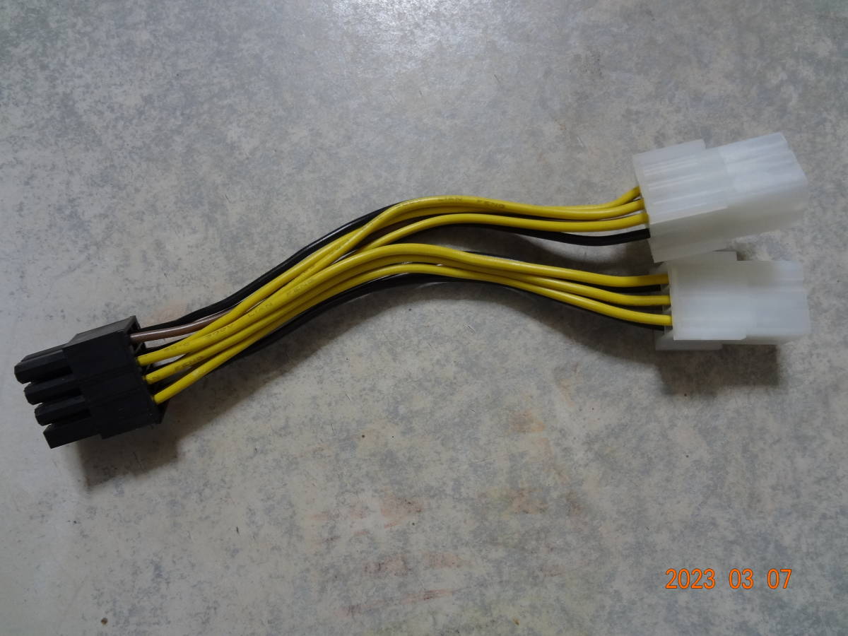 PCI Express電源コネクタ変換ケーブル 6ピン - 8ピン 6PINメス×2 8PINオス×1拍卖