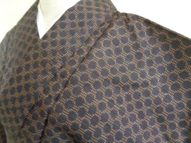 A399-80 アンティーク 正絹 総柄 織文 身丈139センチ 裄63センチ拍卖