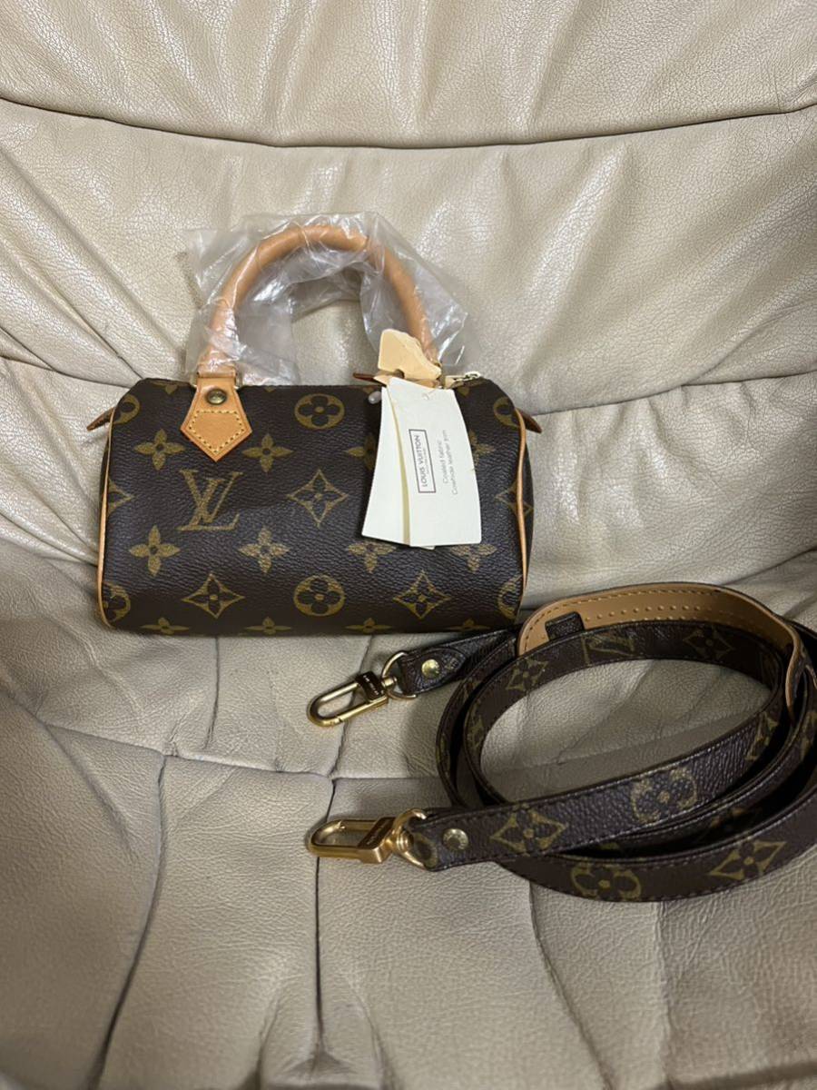 ルイヴィトン ミニスピーディーとストライプセット 2wayで使えます ヌメ革の満遍ない日焼けなどはありますが、未使用品です拍卖