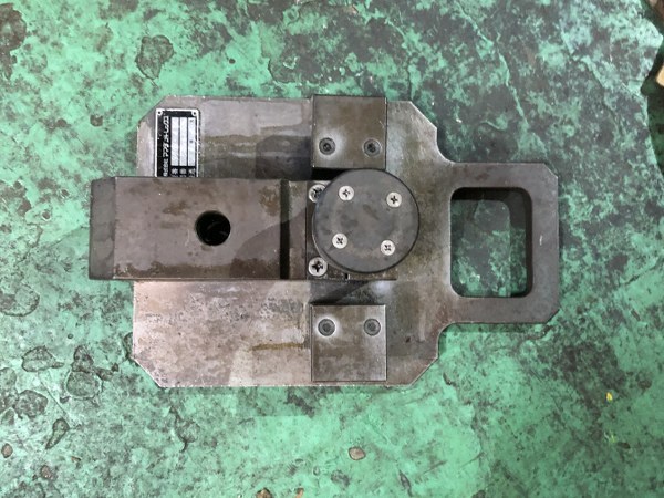 TA210033 アマダ/AMADA 金型ホルダー 9901-071拍卖