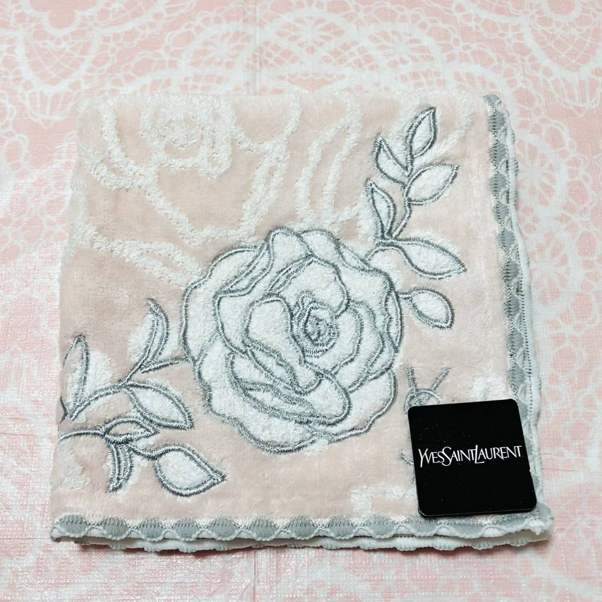 新品/イヴサンローラン/タオルハンカチ/正規品/未使用/YVES SAINT LAURENT/YSL/ハート/ハンカチ/タグ付き/レディース/薔薇/バラ/ピンク/花拍卖