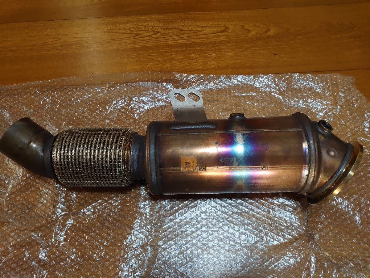 美品! トヨタ純正 A90 GR スープラ 3.0L RZ ノーマル 触媒 キャタライザー ダウンパイプ 内部崩れ無し。 拍卖