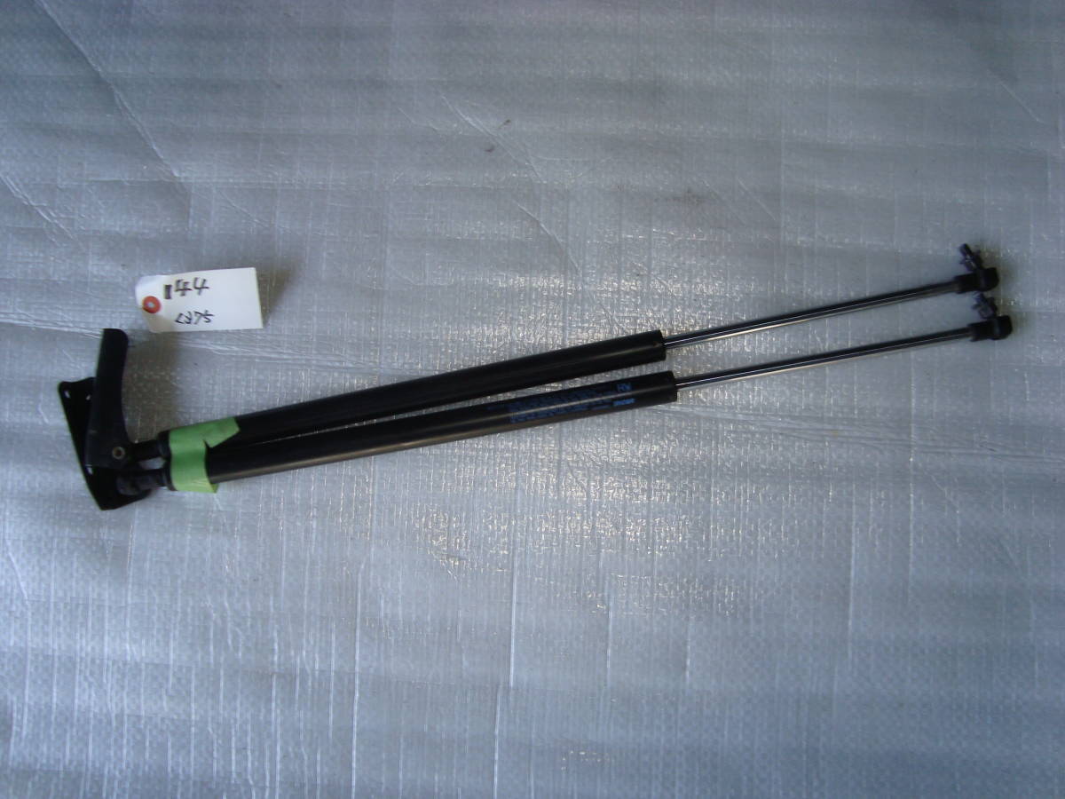 144 タント カスタム 後期 L375S リアゲート ダンパー 左右 バックドア アブソーバー インボイス対応拍卖