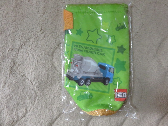 トミカ TOMICA ペットボトルホルダー 内側アルミ蒸着 長さ215㎜ 緑色 ミキサー車 未開封 未使用拍卖