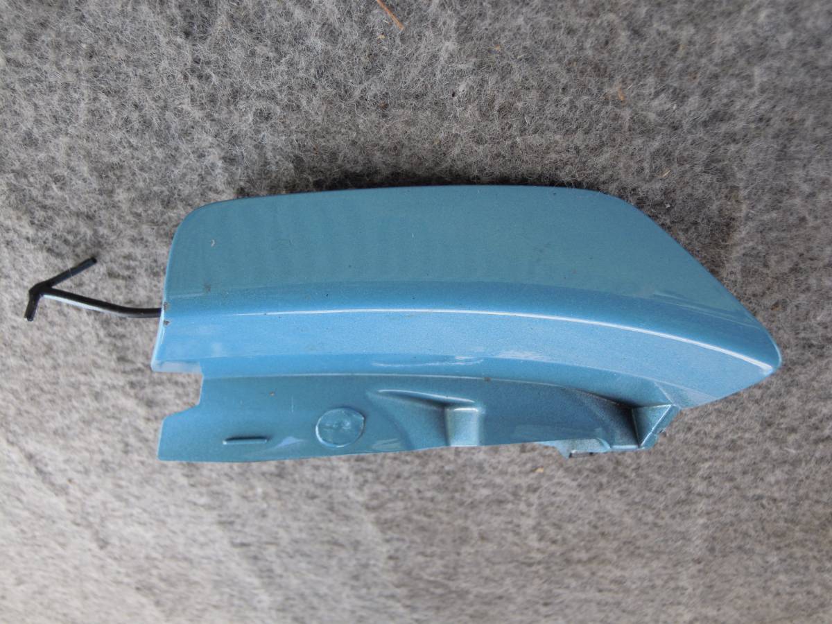 Y ヴィッツ SCP130 後期 フロントバンパー 牽引フックカバー ホールカバー 52127-52580拍卖