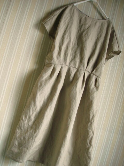 ウエストタックチュニックOP★グレージュ 綿麻混 ハンドメイド 拍卖