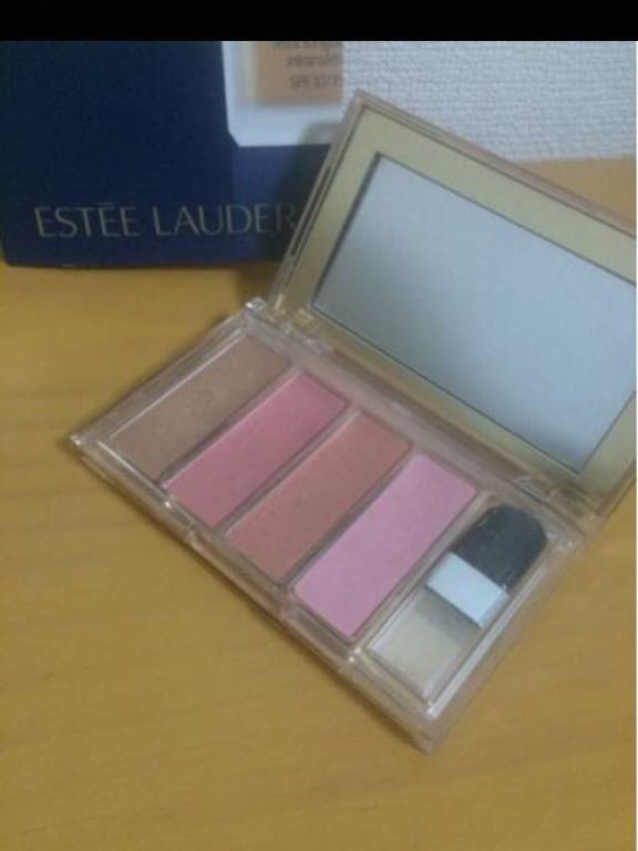 残量多エスティローダーデラックスフェースコンパクト01拍卖