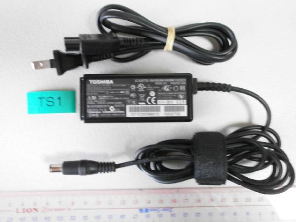 ce【極美】東芝純正ACアダプタ●PA3679U-1ACA(15V 3A)拍卖