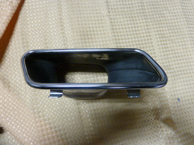 ベンツ マフラーカッター AMG拍卖