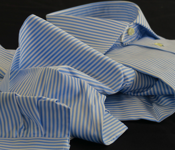 ★イタリアシャツDANROMAワイド NAMUR La righina pari pari Namur_DA_0006531 コットンを超えたコットン誘惑の光沢・・♬~ M 39-89拍卖