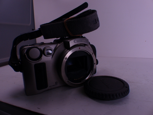 最高峰APSカメラ EOS IXE 美品 ストラップ付拍卖