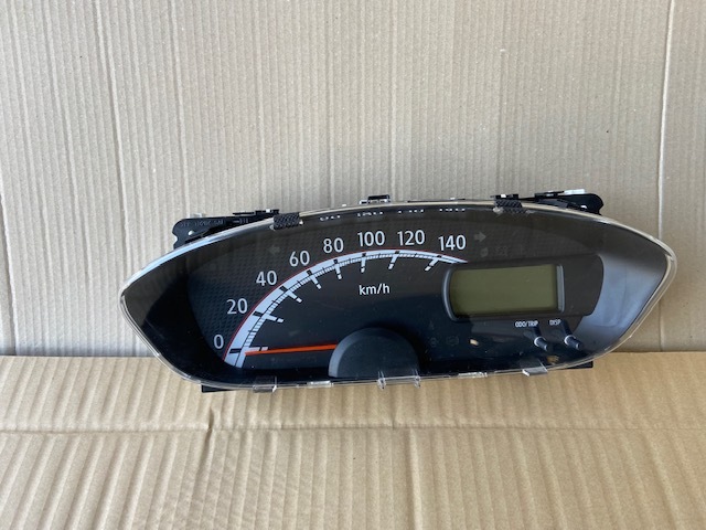 LA100S ムーヴ 純正 メーター 距離53.372k 【G4310】 拍卖