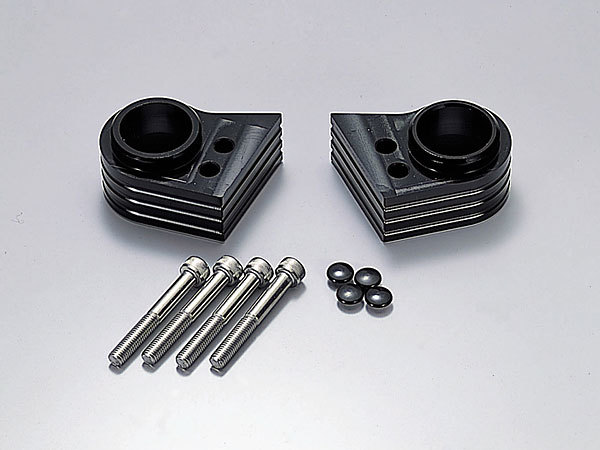 ハリケーン HURRICANE ZZR1100 90- ZXT10C/D用 ハンドルアップスペーサーH30 ブラックアルマイト HB0645B拍卖