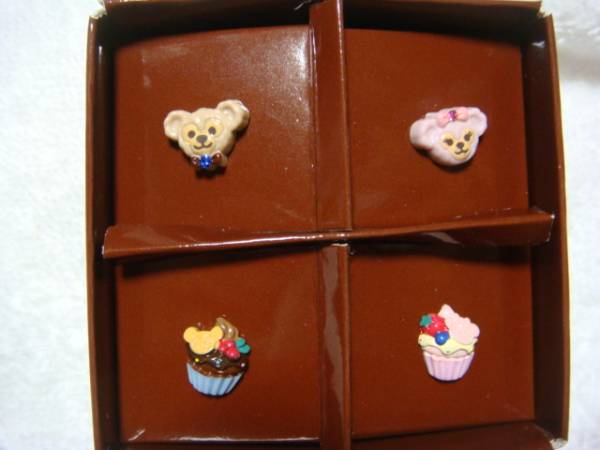 TDSピアスセット スウィートダッフィー2012拍卖