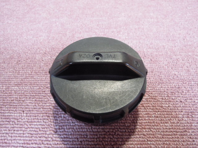 ホンダ オデッセイ RA7 フューエルキャップ 燃料キャップ 給油口キャップ 中古 A1500拍卖