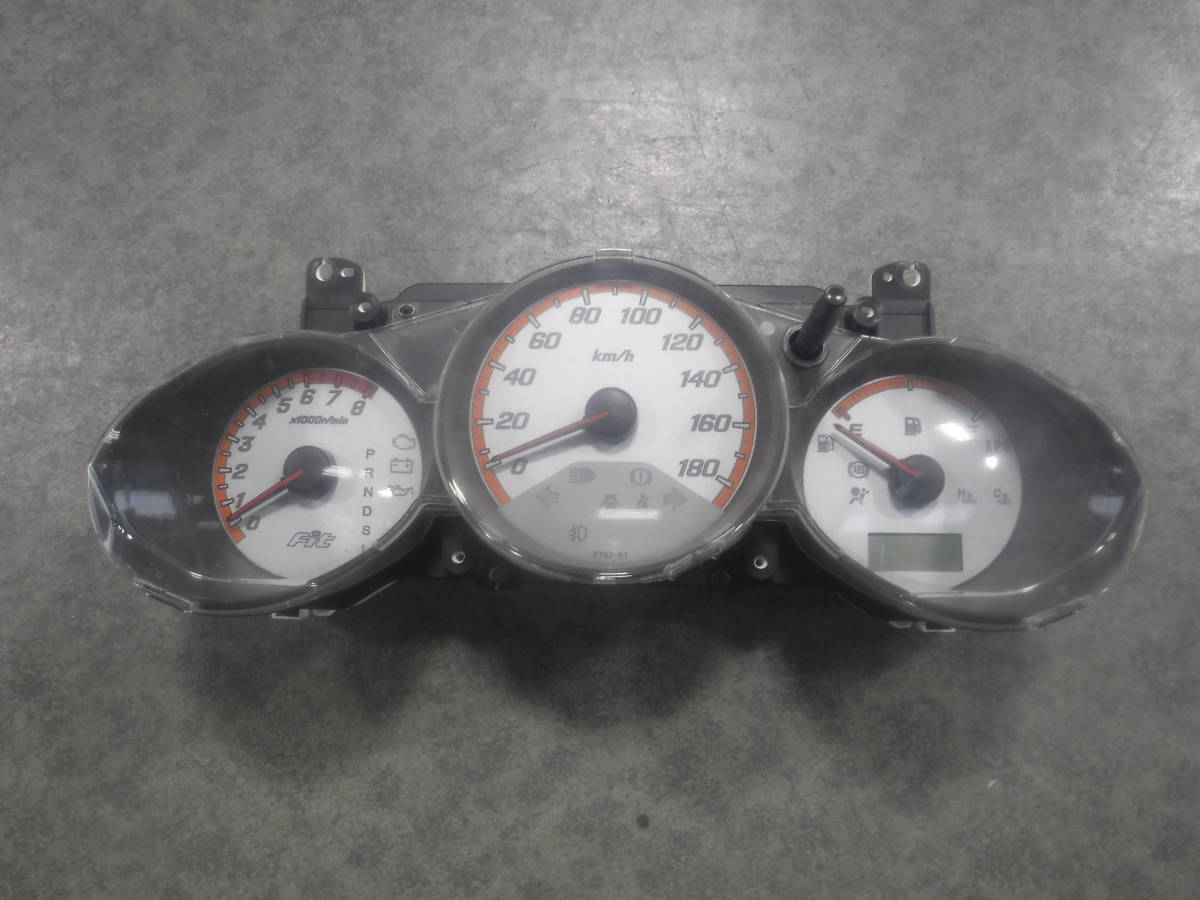 ホンダfitフィットGD1後期L13A純正メーターパネル メーター本体スピードメーター タコメーター計器78100-SAA-7200部品取り車あります拍卖