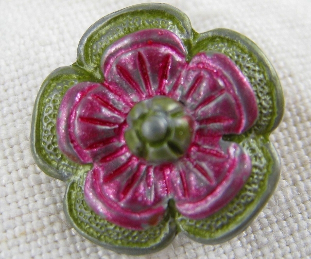 ドイツ メタルボタン 足付きボタン 17ミリ 小花ピンク拍卖