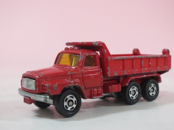 63588■トミカ 16-2-11 ニッサンディーゼルダンプトラック ギフトばら拍卖
