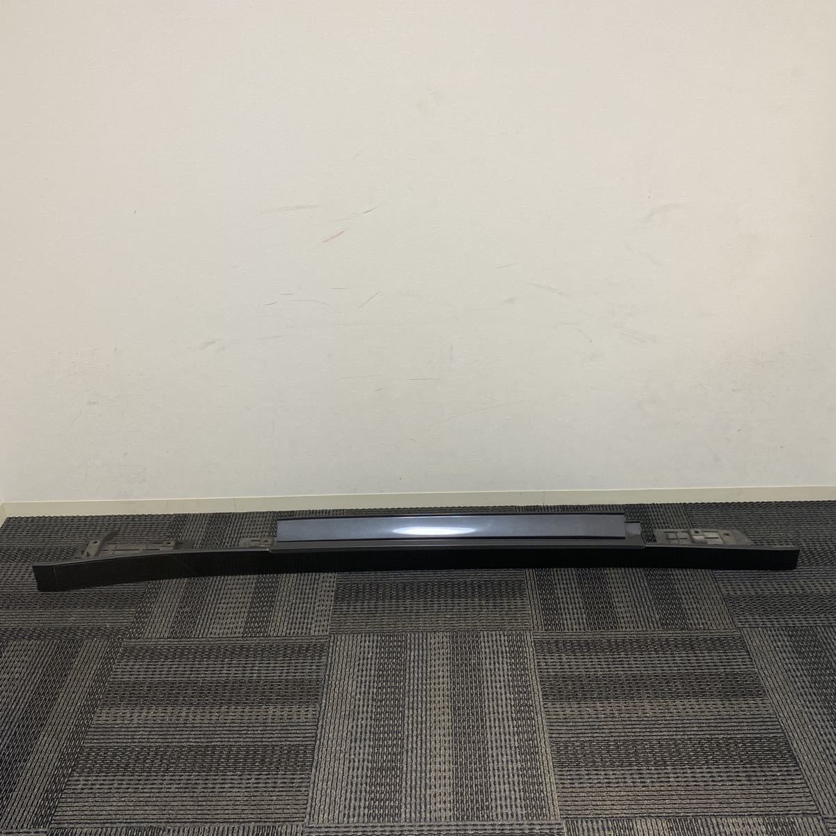 中古 美品 日産 R35 GT-R GTR 中期 純正 右 運転席 サイドステップ 76850-JF00A拍卖