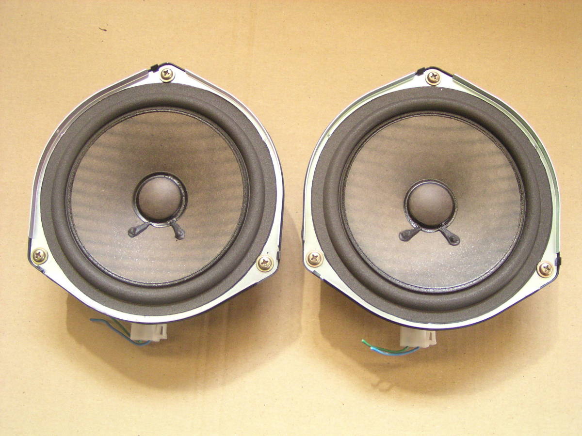 ☆ パッソ QNC10 KGC10 リアドア スピーカー 左右set ビス付き拍卖