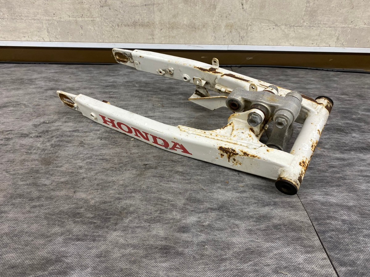 ホンダ TLM220R MD23 スイングアーム 曲がり無し エンジンマウント リンク付き HONDA 純正 部品 パーツ拍卖