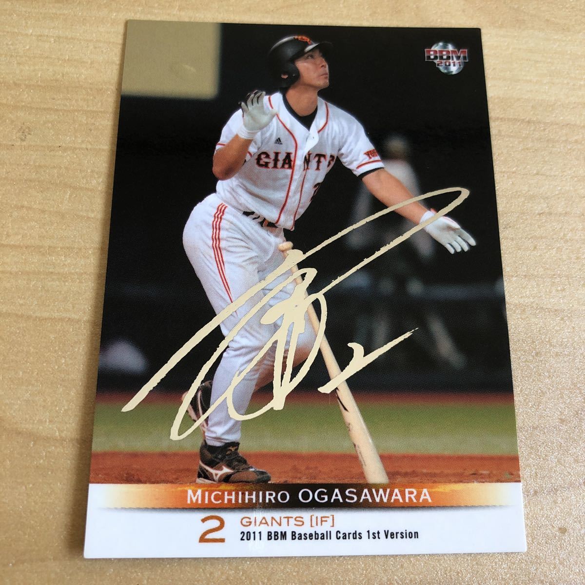 即決 2011BBM1st 銀箔サインカード  巨人2小笠原道大拍卖