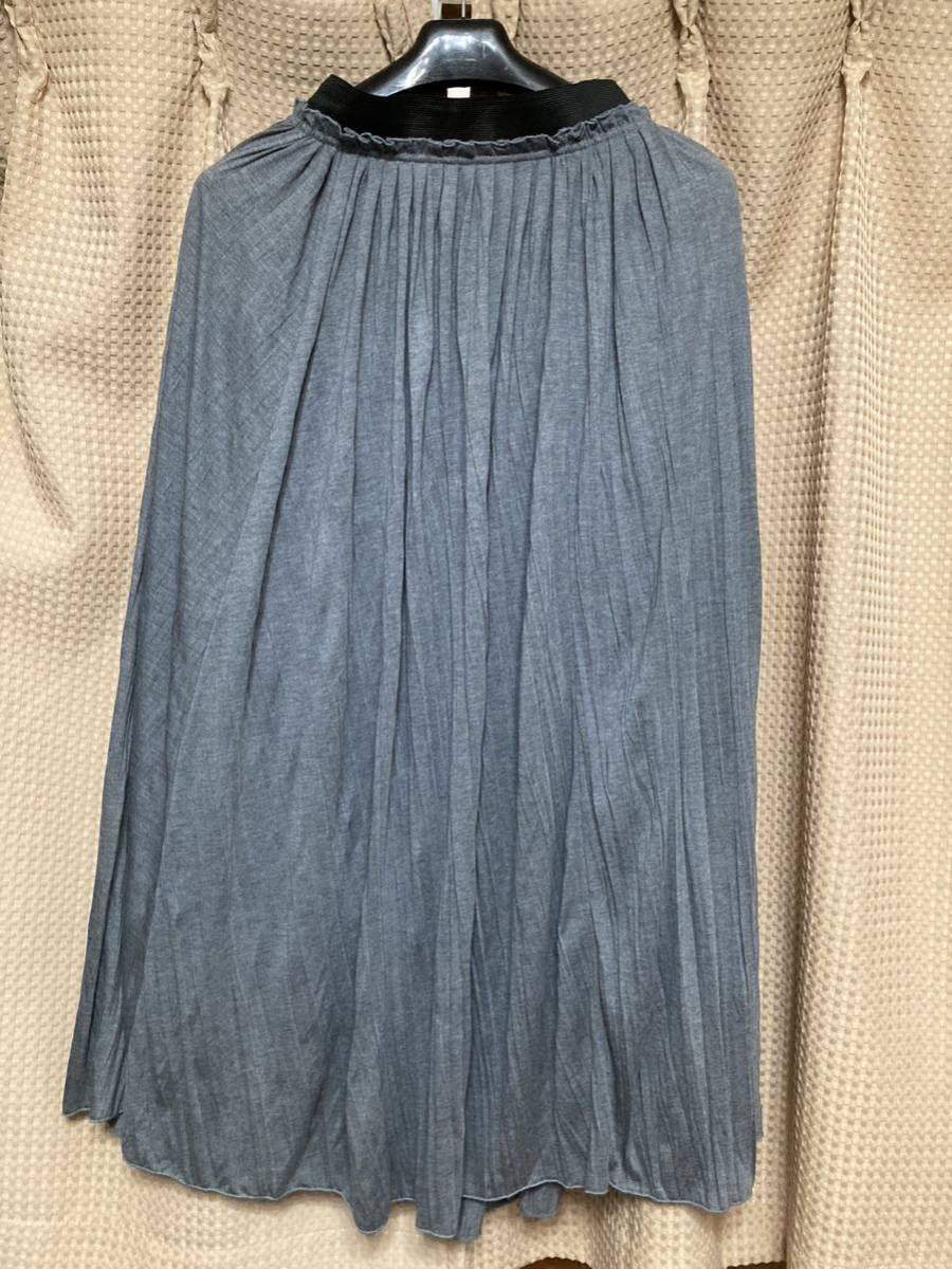 新品タグ無し★グレープリーツスカート★M拍卖