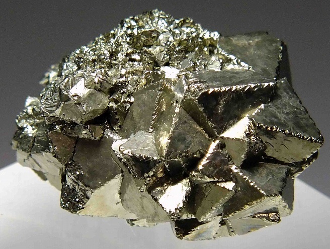 ☆☆ 黄鉄鉱 パイライト <ペルー> 111 ☆☆拍卖