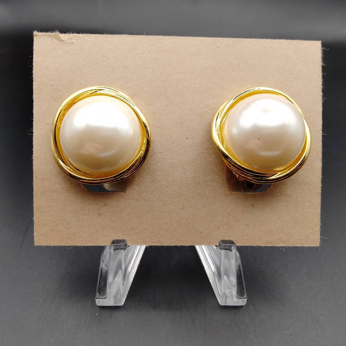 1980~90年ごろ パール ホワイト ゴールドトーン ビンテージ イヤリング クラシカル 昭和レトロ コスチューム ジュエリー USA輸入 YMY②4拍卖