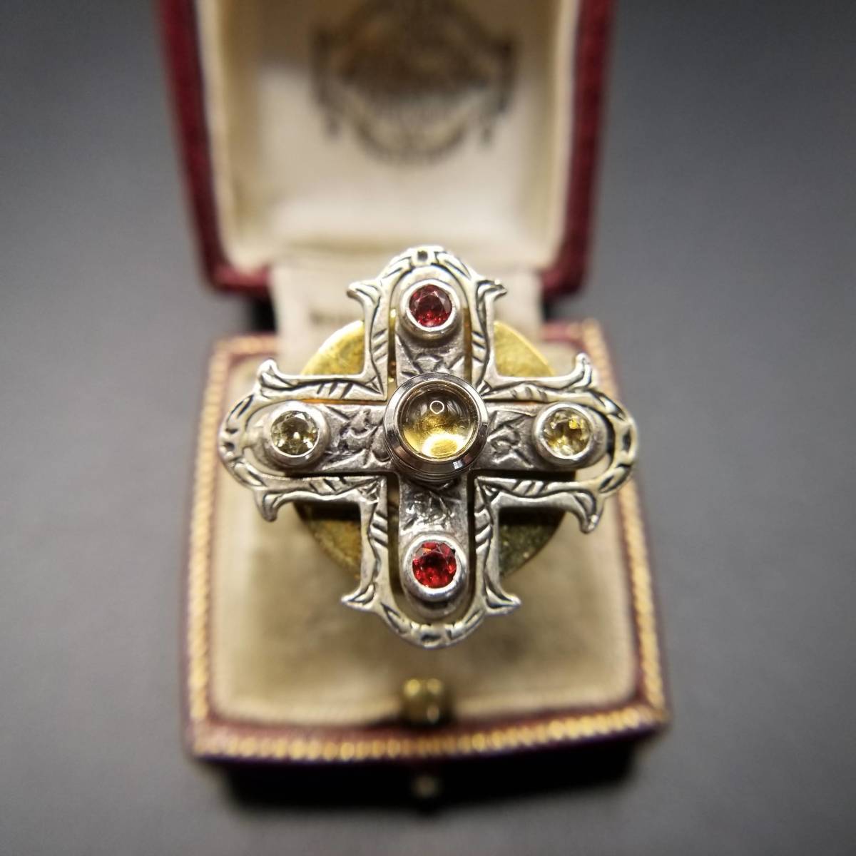 STAXX by Kate Austin 十字架 彫刻 ストーンアクセント ビンテージ リング 指輪 昭和レトロ アクセサリー ジュエリー 輸入 YAV③10拍卖