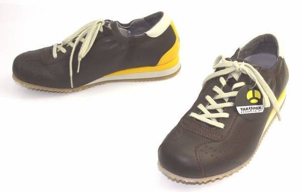 訳有YAKPAK数量限定ヤックパック本革スニーカー23.5ブラウン705拍卖
