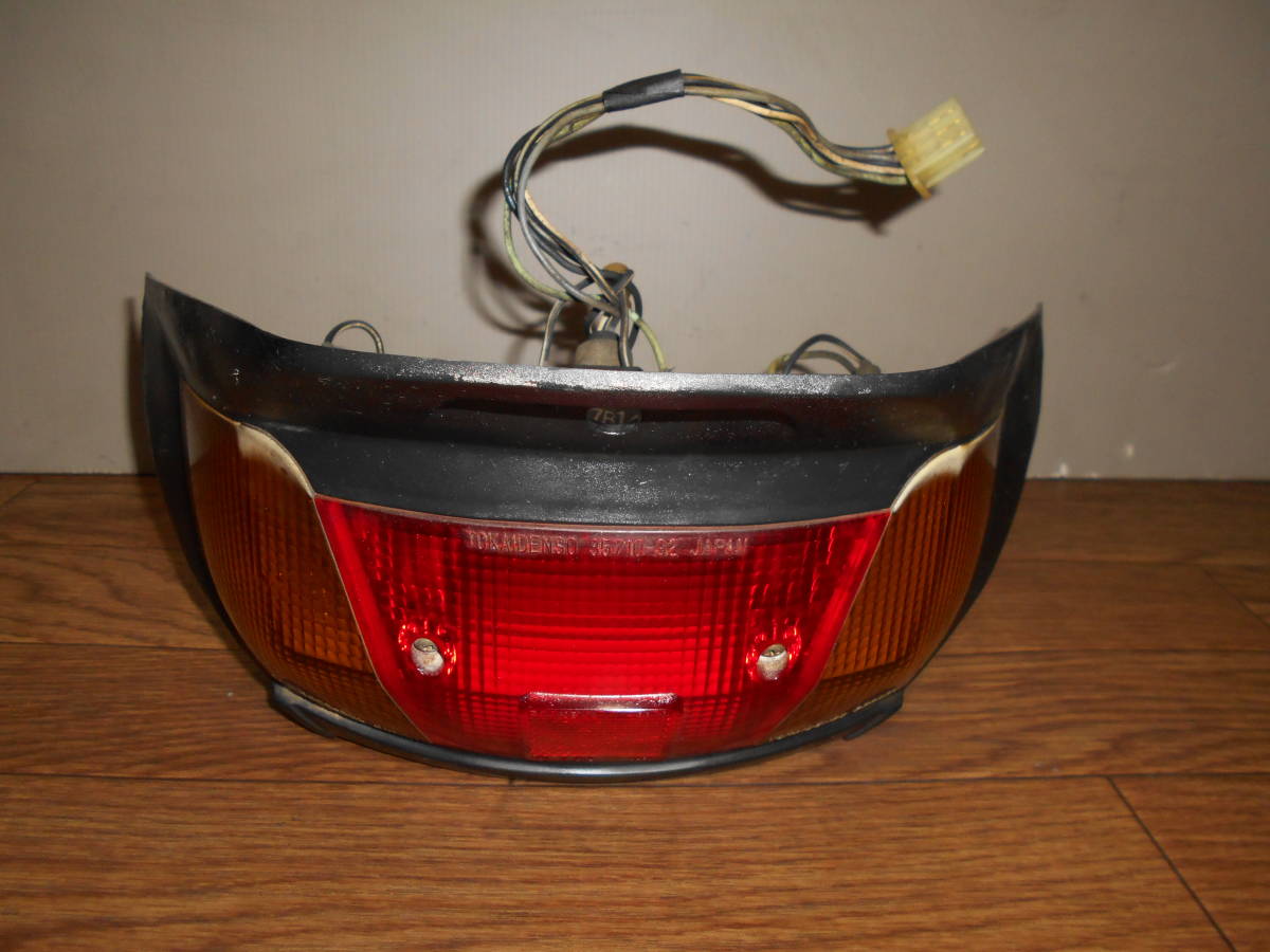 セピア CA1HA 純正テールランプ(ストップランプ リアウインカー)拍卖