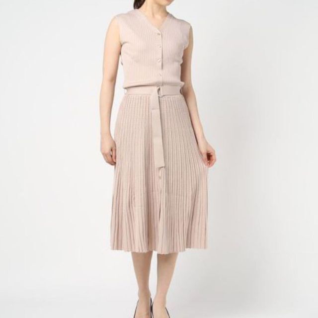 洗える JUSGLITTY フロント釦 柄編み ノースリーブニットワンピース 2サイズ ジャスグリッティー拍卖