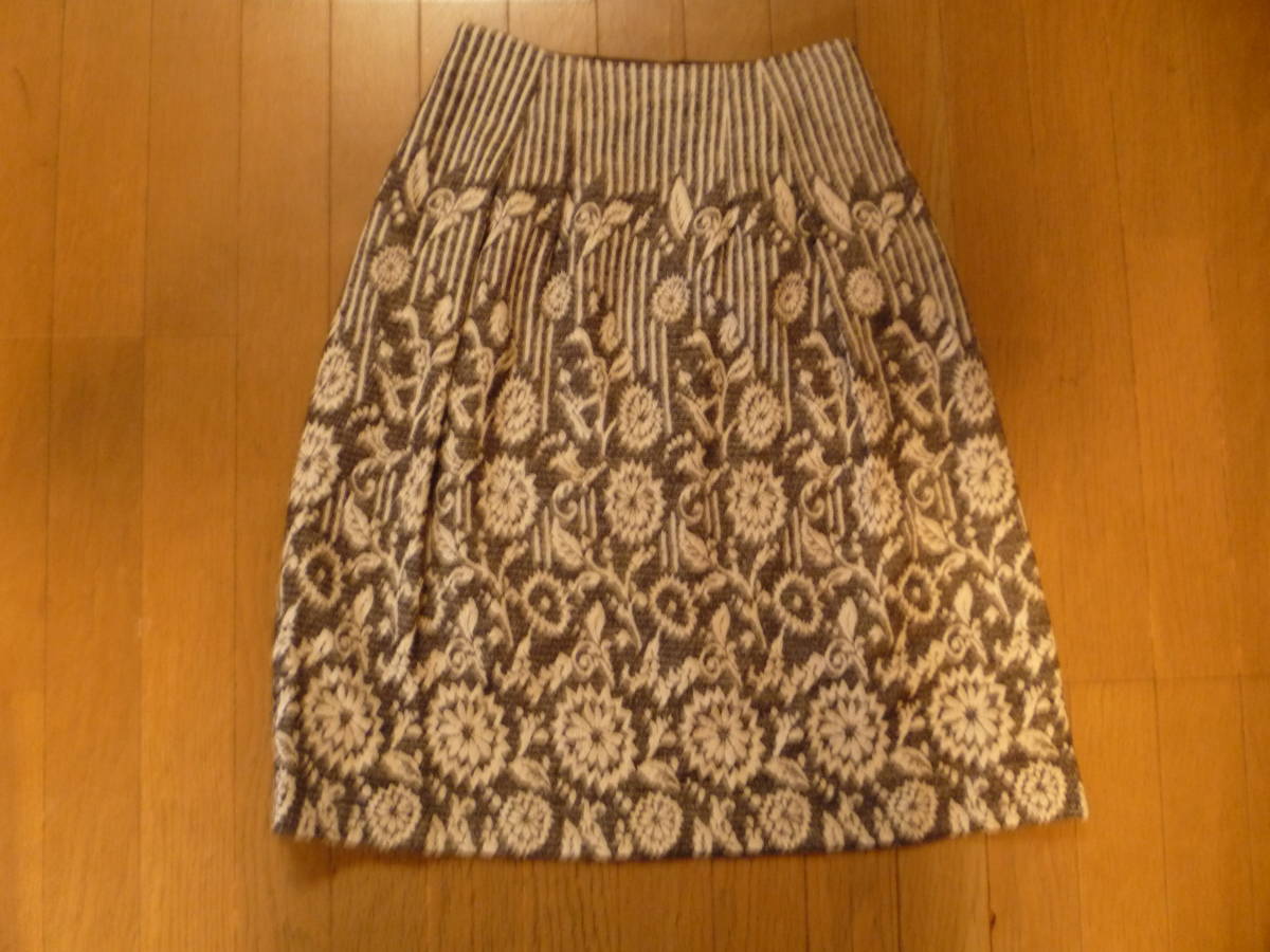 スカート:HIROKO BIS (HIROKO KOSHINO) サイズは9 拍卖